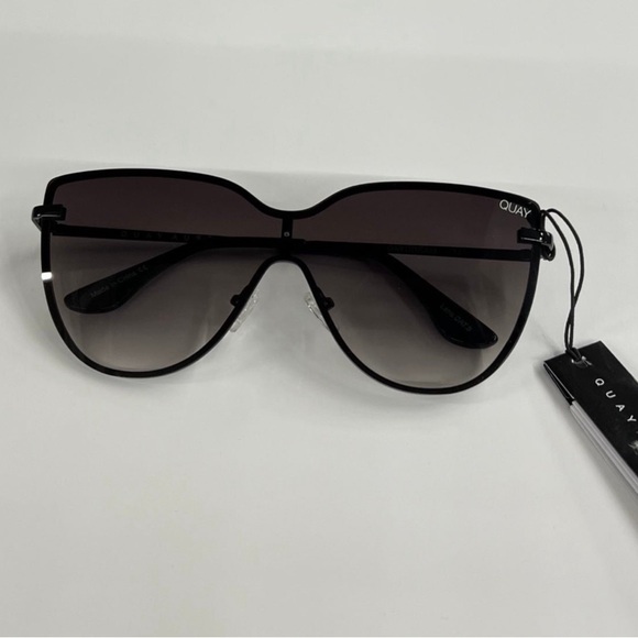 Quay DAYDREAM blk/smk Sunglasses NWT - Picture 4 of 8